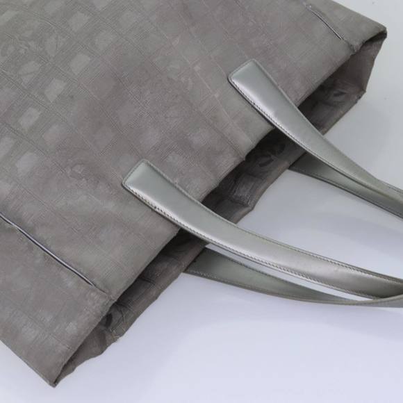 CHANEL New Travel Line Tote Bag Nylon Silver CC Auth bs15032 - Picture 6 of 16